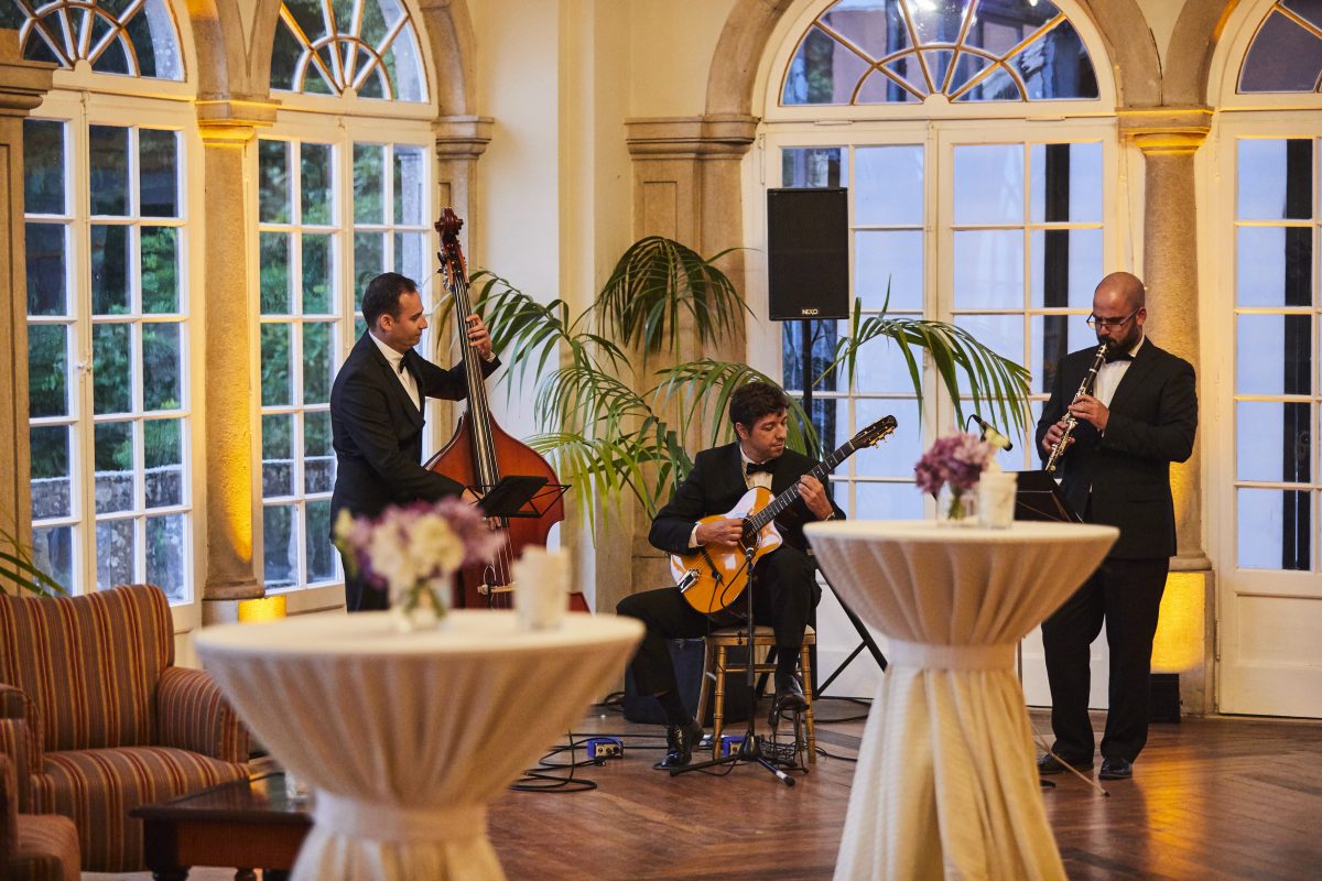 Live music at gala dinner during congress in Lisbon